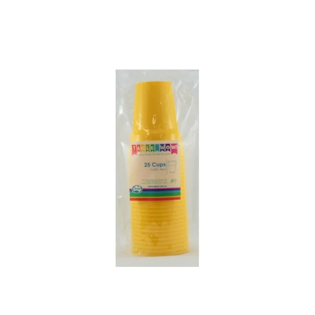 Pack of 25 yellow plastic disposable cups in clear plastic packaging